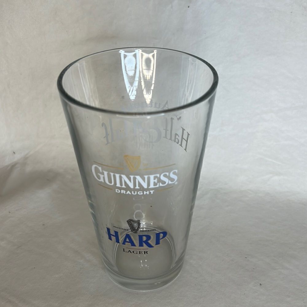 Guinness Drought Harp Lager Beer Glass 16 Oz The Authentic Half & Half Gold Blue